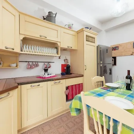 Accogliente Tra Il Mare E Collina Casa Dipli Pesaro