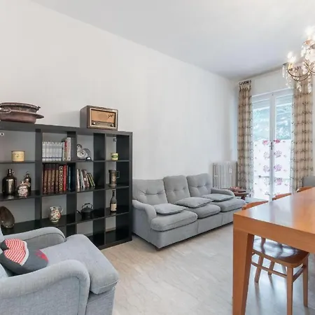 Apartment Casa Dipli Luminoso Tra Il Mare E La Citta