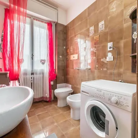Casa Dipli Luminoso Tra Il Mare E La Citta Apartment *
