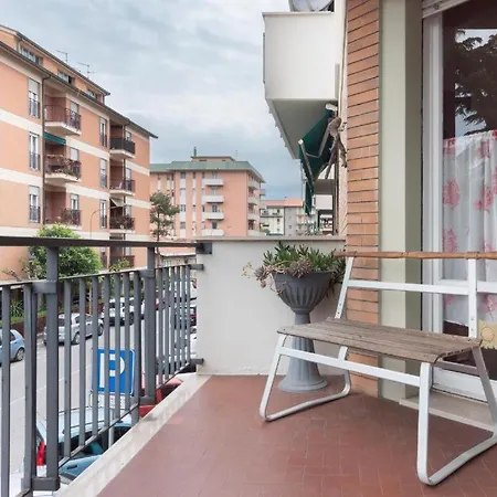 아파트 Accogliente Tra Il Mare E Collina Casa Dipli 페자로